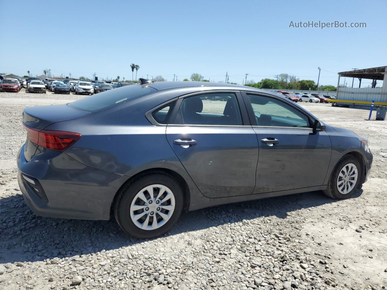 2020 Kia Forte Fe Blue vin: 3KPF24AD4LE257431