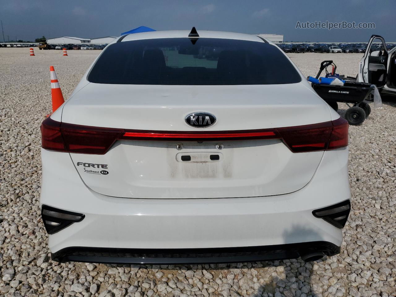 2020 Kia Forte Fe White vin: 3KPF24AD4LE260801