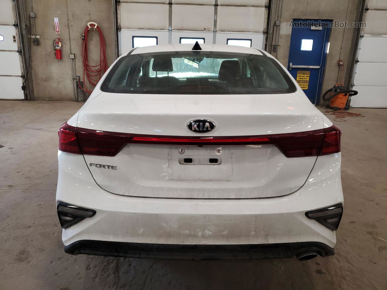 2020 Kia Forte Fe White vin: 3KPF24AD5LE173652