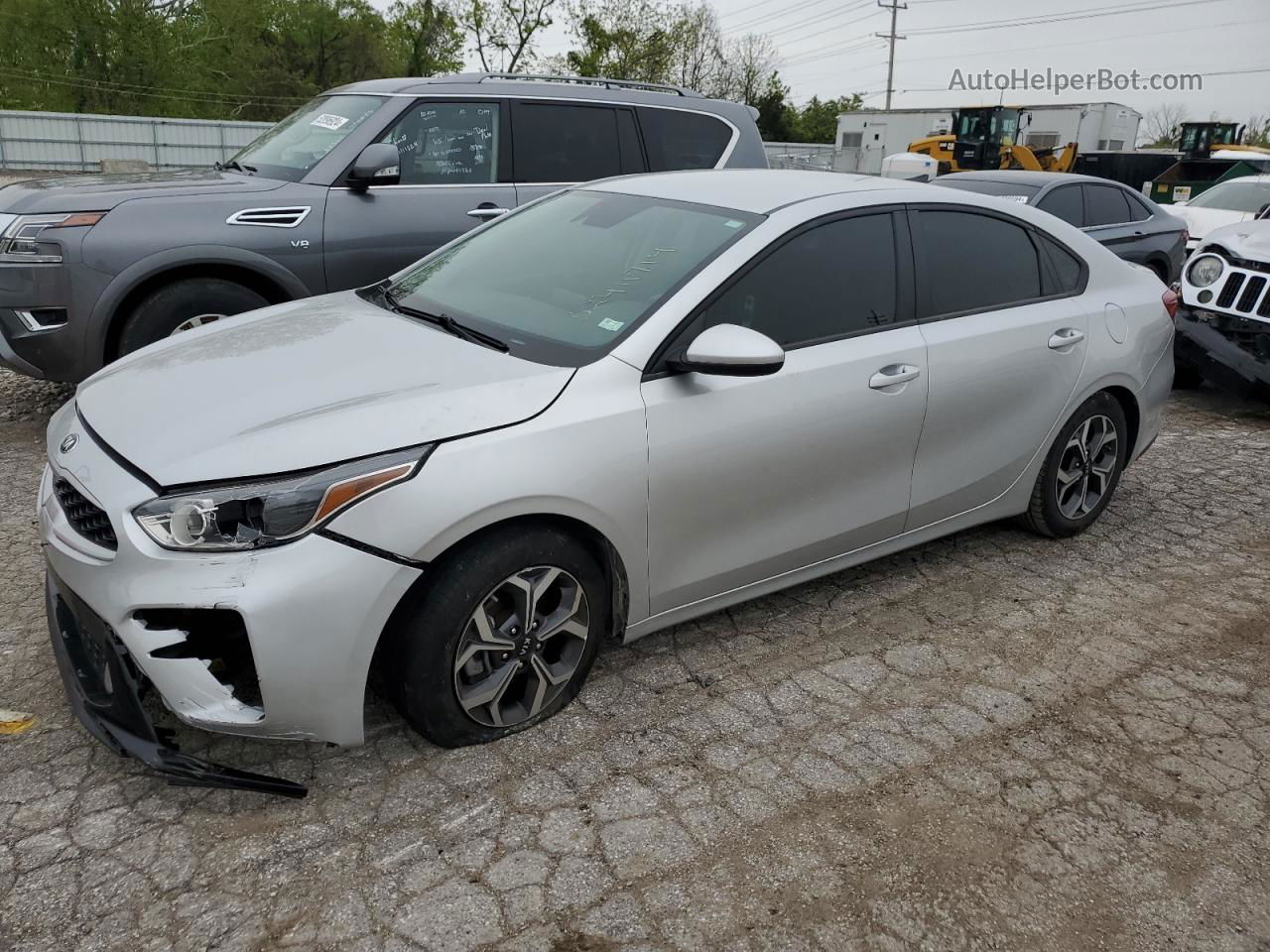 2020 Kia Forte Fe Silver vin: 3KPF24AD5LE176079