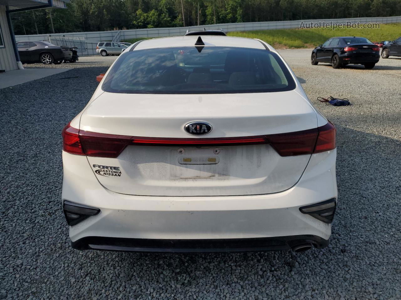 2020 Kia Forte Fe White vin: 3KPF24AD5LE233560