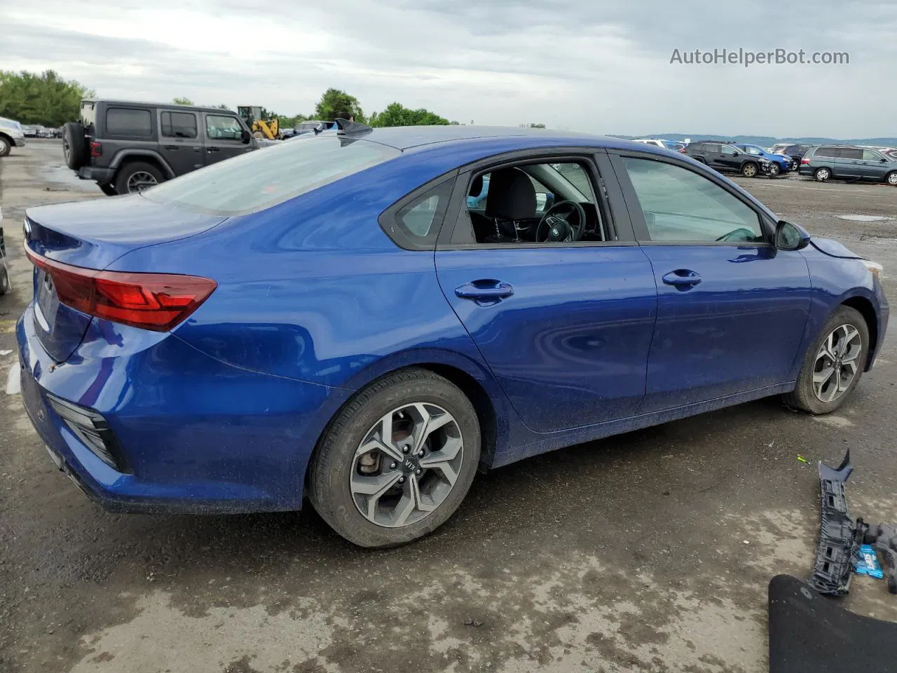 2020 Kia Forte Fe Blue vin: 3KPF24AD5LE245305