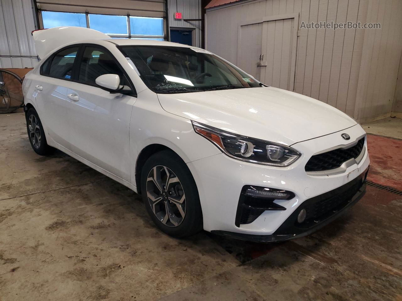 2020 Kia Forte Fe White vin: 3KPF24AD5LE255185