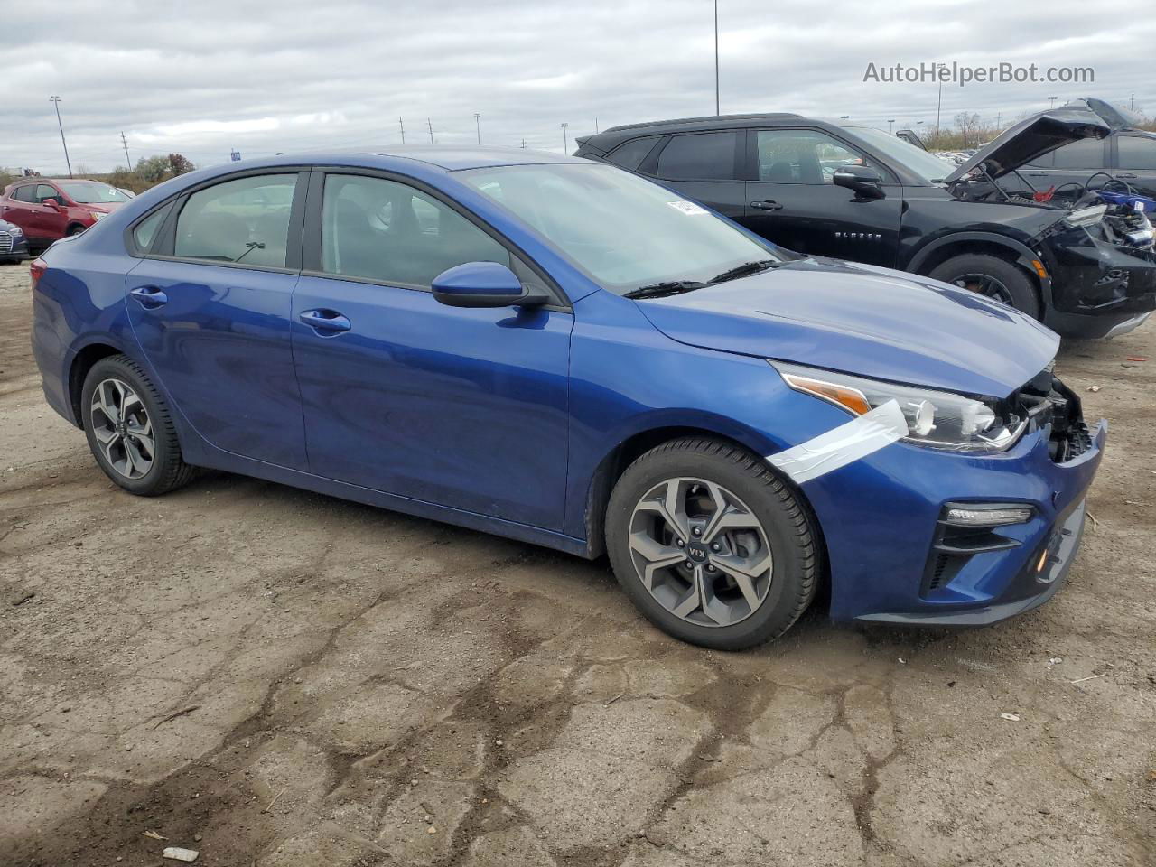 2020 Kia Forte Fe Blue vin: 3KPF24AD5LE259088