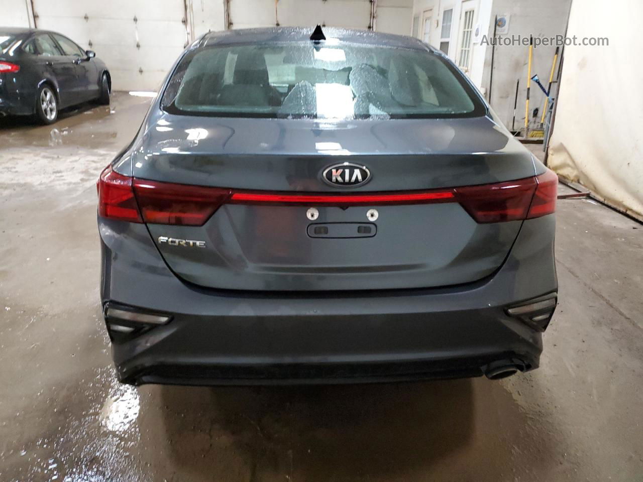 2020 Kia Forte Fe Black vin: 3KPF24AD6LE148131