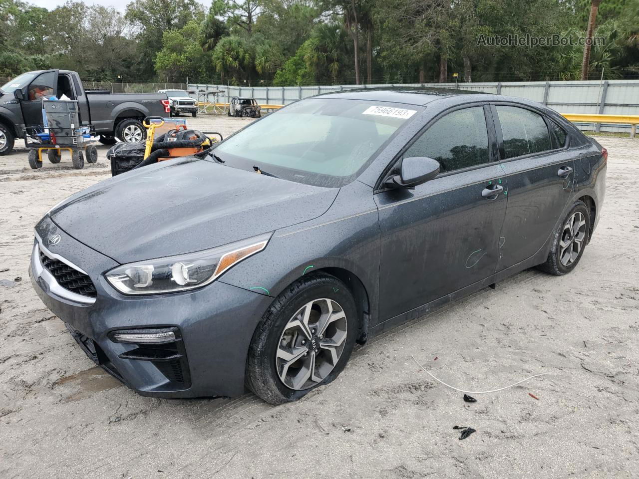 2020 Kia Forte Fe Gray vin: 3KPF24AD6LE148453