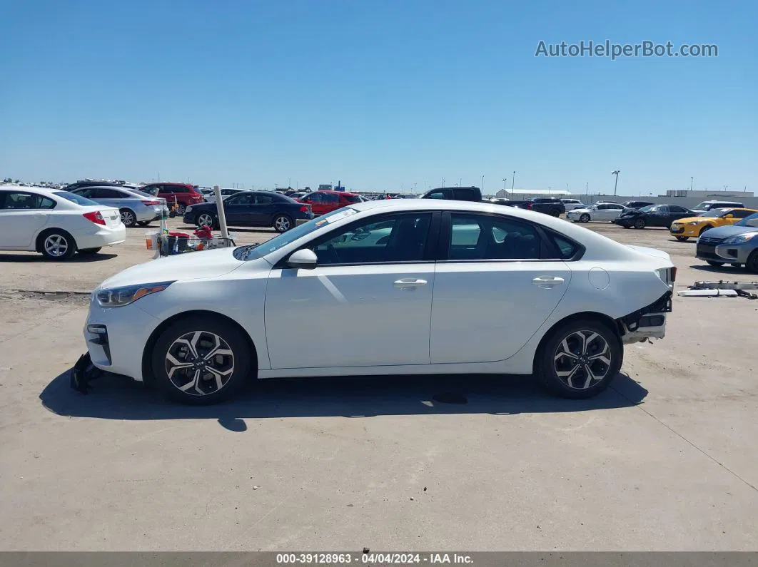 2020 Kia Forte Lxs Белый vin: 3KPF24AD6LE151899