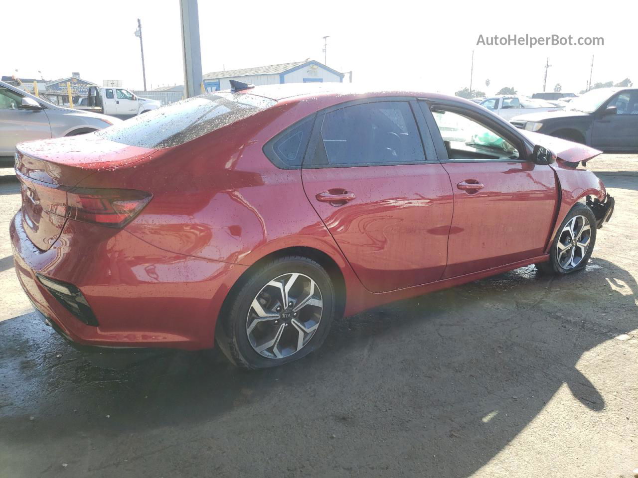 2020 Kia Forte Fe Красный vin: 3KPF24AD6LE205962