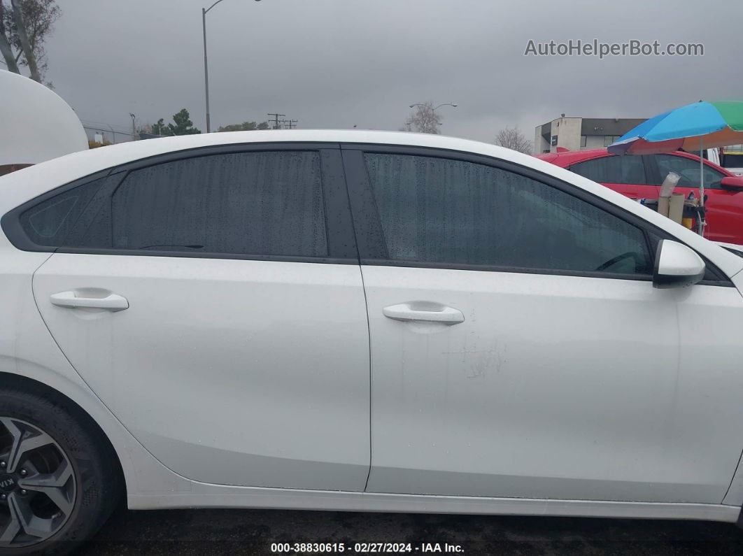 2020 Kia Forte Lxs White vin: 3KPF24AD6LE250884