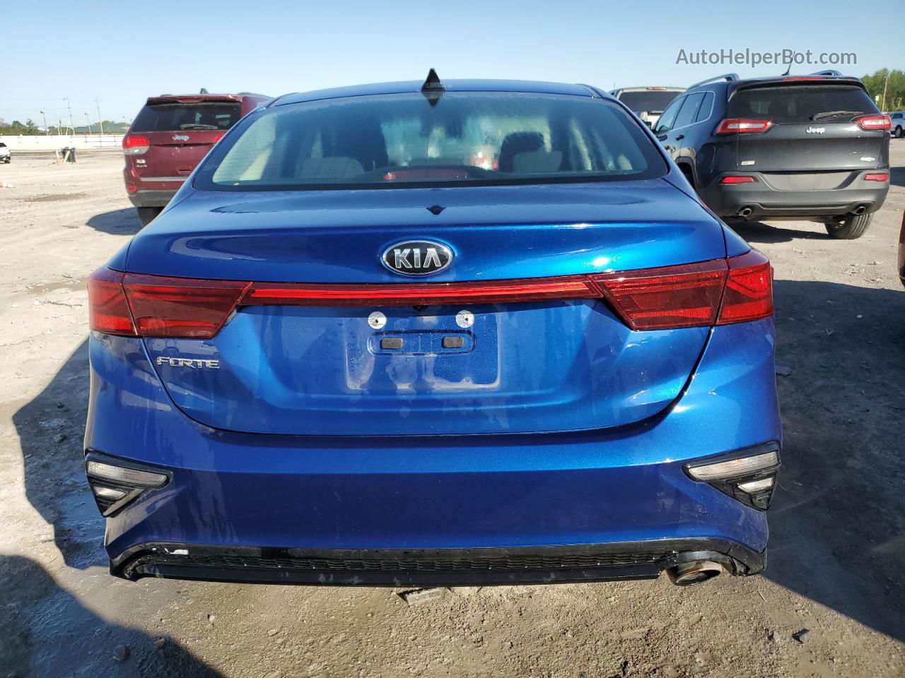 2020 Kia Forte Fe Blue vin: 3KPF24AD7LE170624