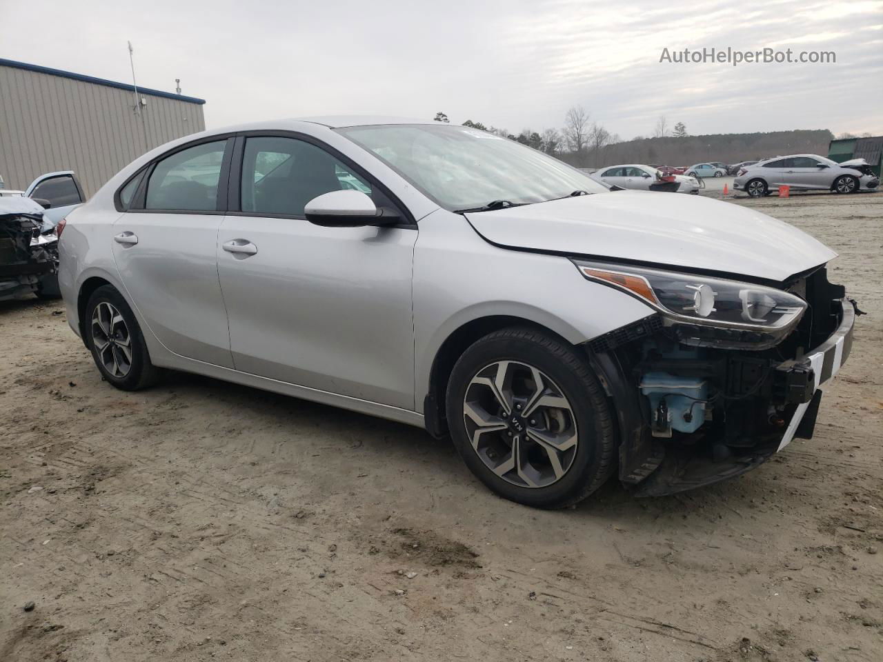 2020 Kia Forte Fe Silver vin: 3KPF24AD7LE186984