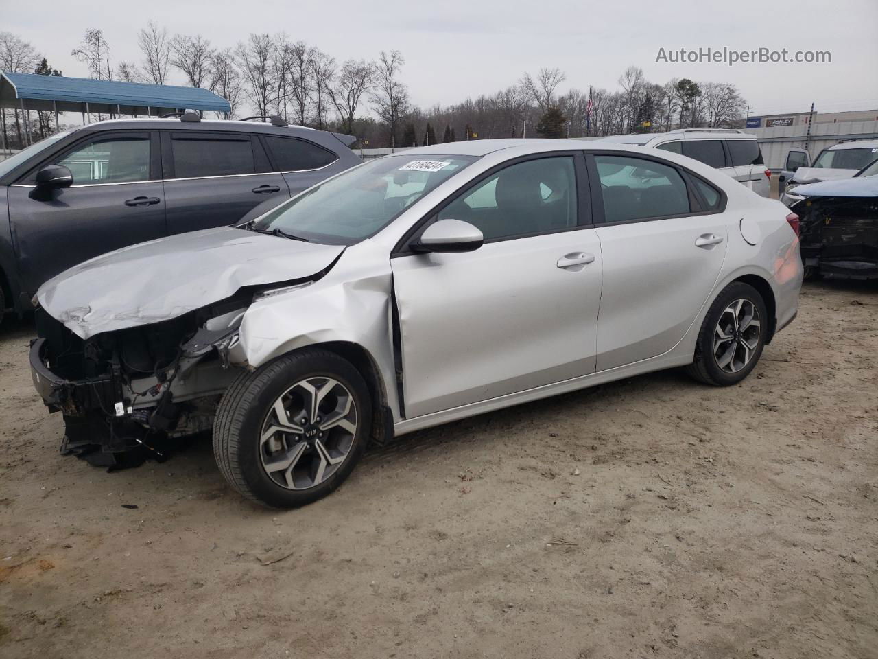 2020 Kia Forte Fe Silver vin: 3KPF24AD7LE186984