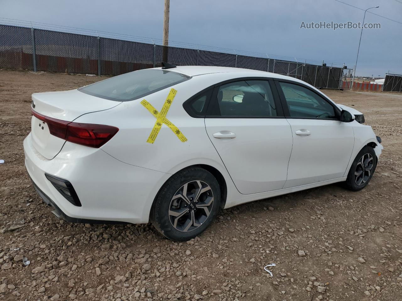 2020 Kia Forte Fe Белый vin: 3KPF24AD7LE189741