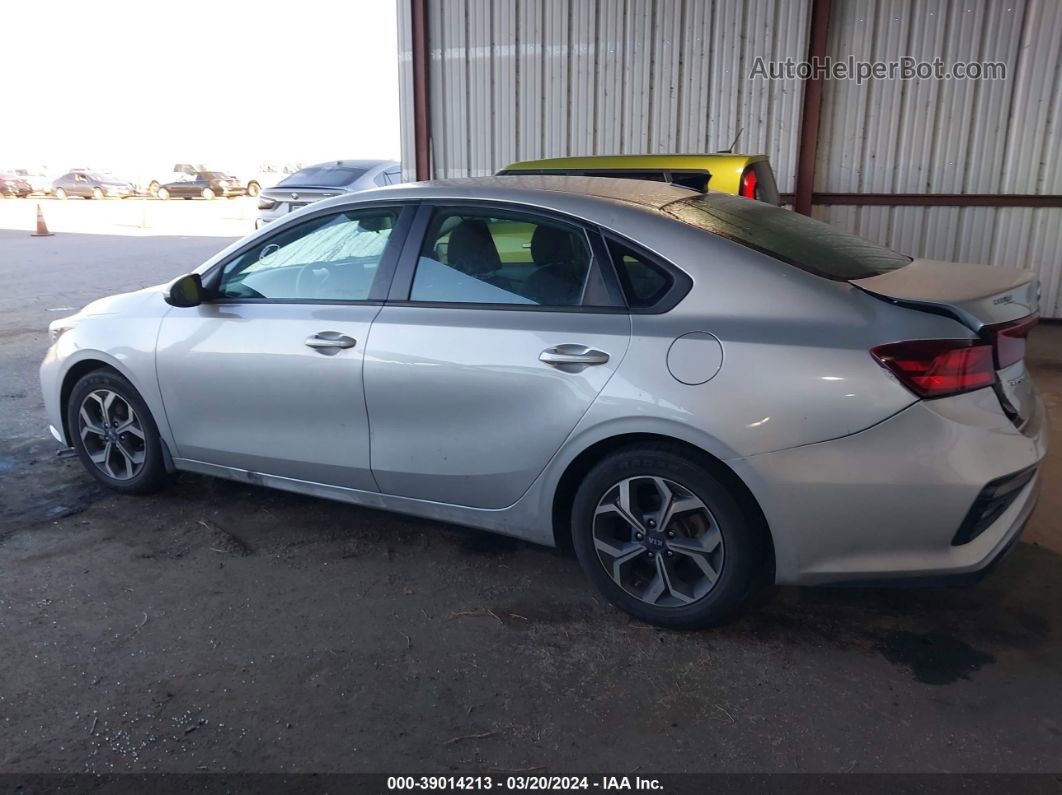 2020 Kia Forte Lxs Серебряный vin: 3KPF24AD7LE202164