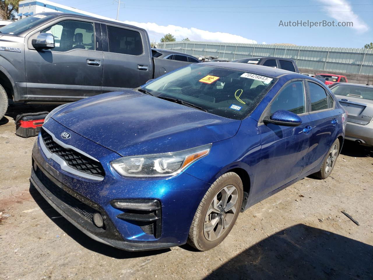 2020 Kia Forte Fe Blue vin: 3KPF24AD7LE222317