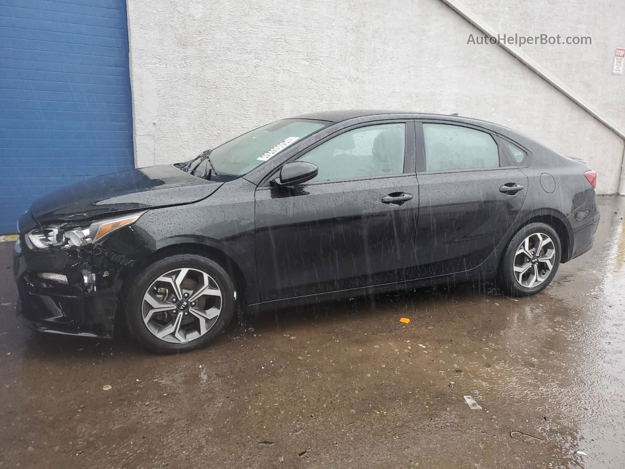 2020 Kia Forte Fe Black vin: 3KPF24AD8LE204375