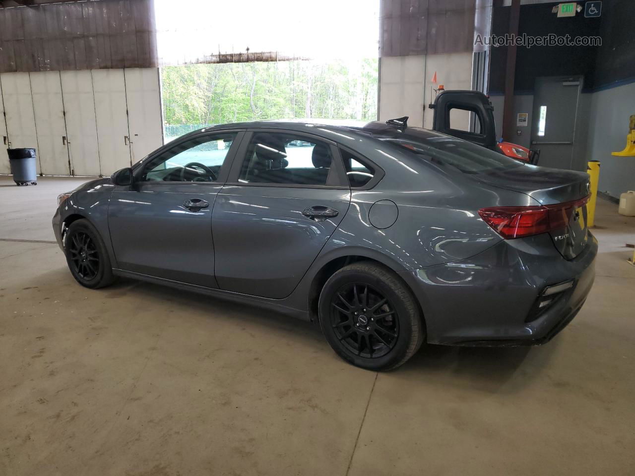 2020 Kia Forte Fe Gray vin: 3KPF24AD8LE206000