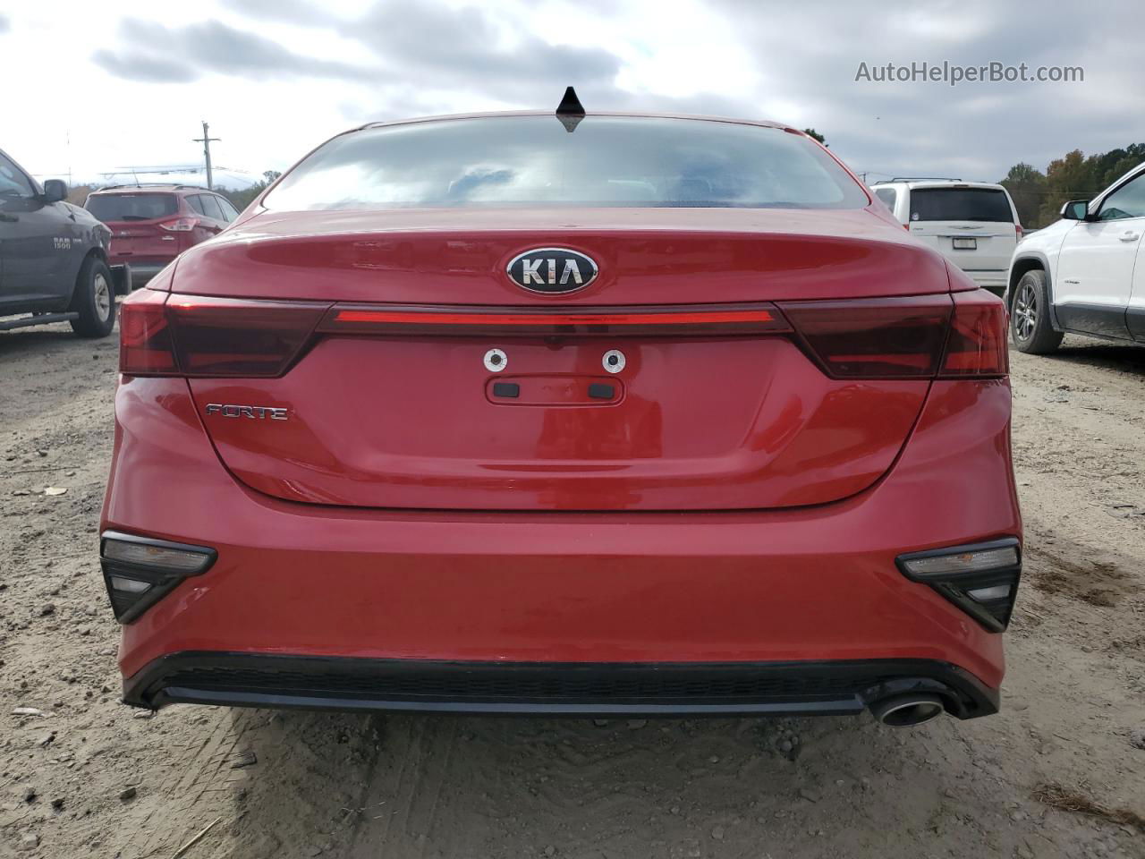 2020 Kia Forte Fe Red vin: 3KPF24AD8LE212458