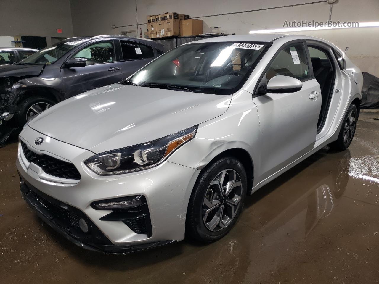 2020 Kia Forte Fe Silver vin: 3KPF24AD8LE223234