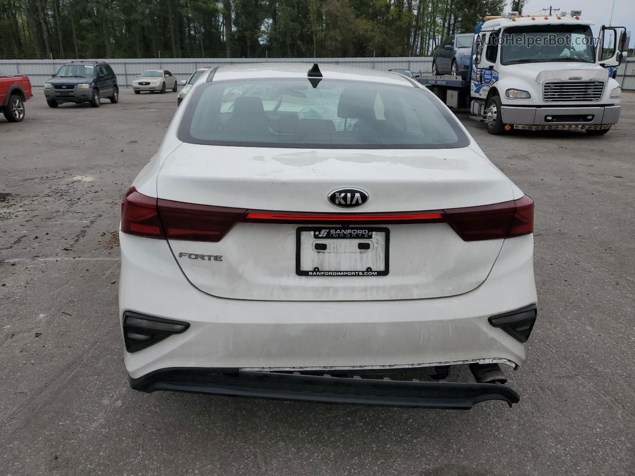 2020 Kia Forte Fe White vin: 3KPF24AD8LE226084