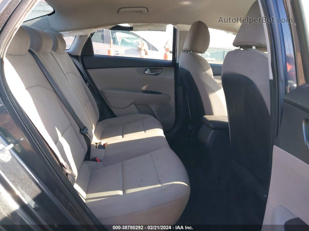 2020 Kia Forte Lxs Gray vin: 3KPF24AD8LE239417