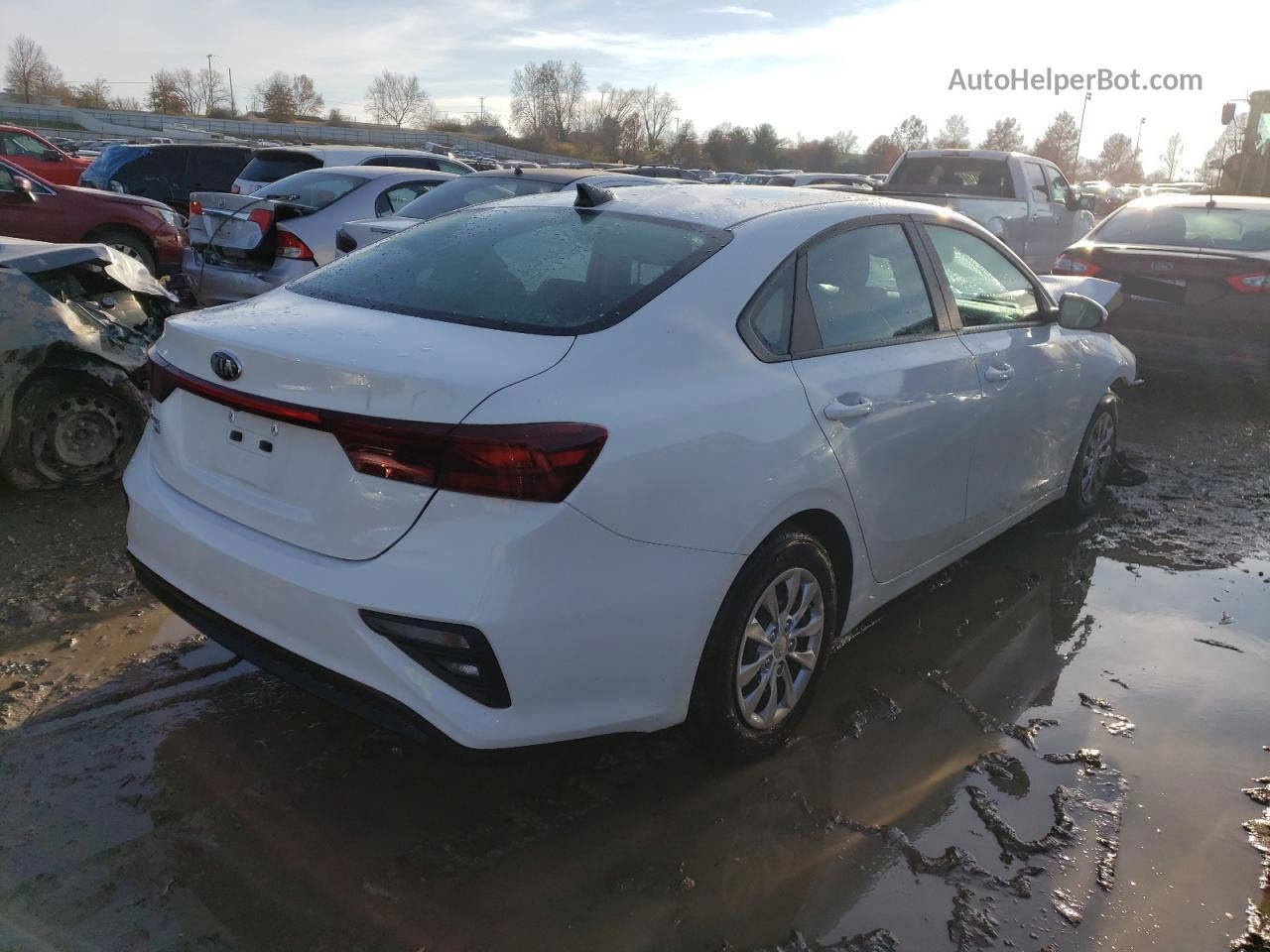 2020 Kia Forte Fe White vin: 3KPF24AD8LE257755