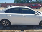 2020 Kia Forte Lxs White vin: 3KPF24AD9LE141691