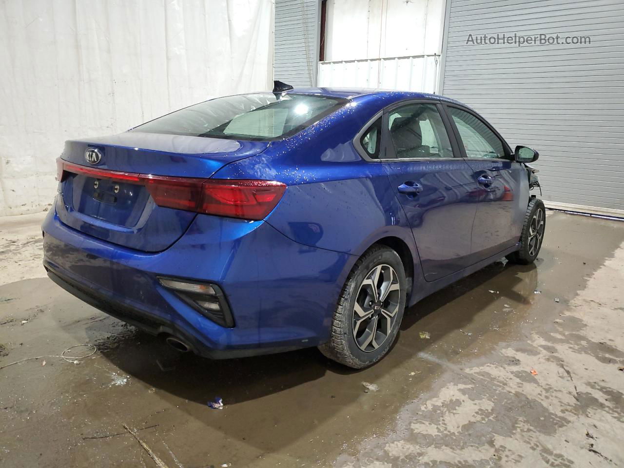 2020 Kia Forte Fe Blue vin: 3KPF24AD9LE183441