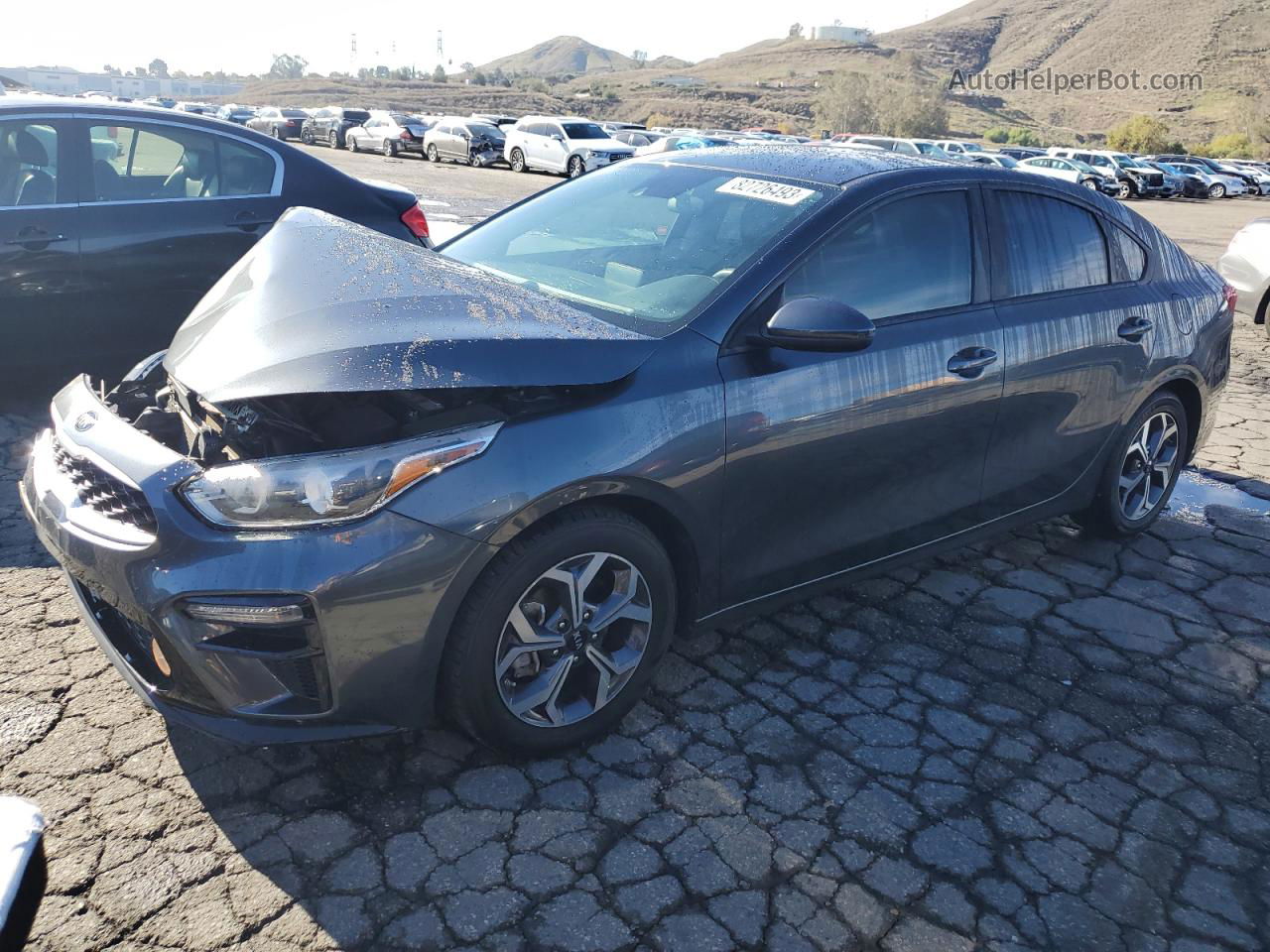 2020 Kia Forte Fe Угольный vin: 3KPF24ADXLE148732