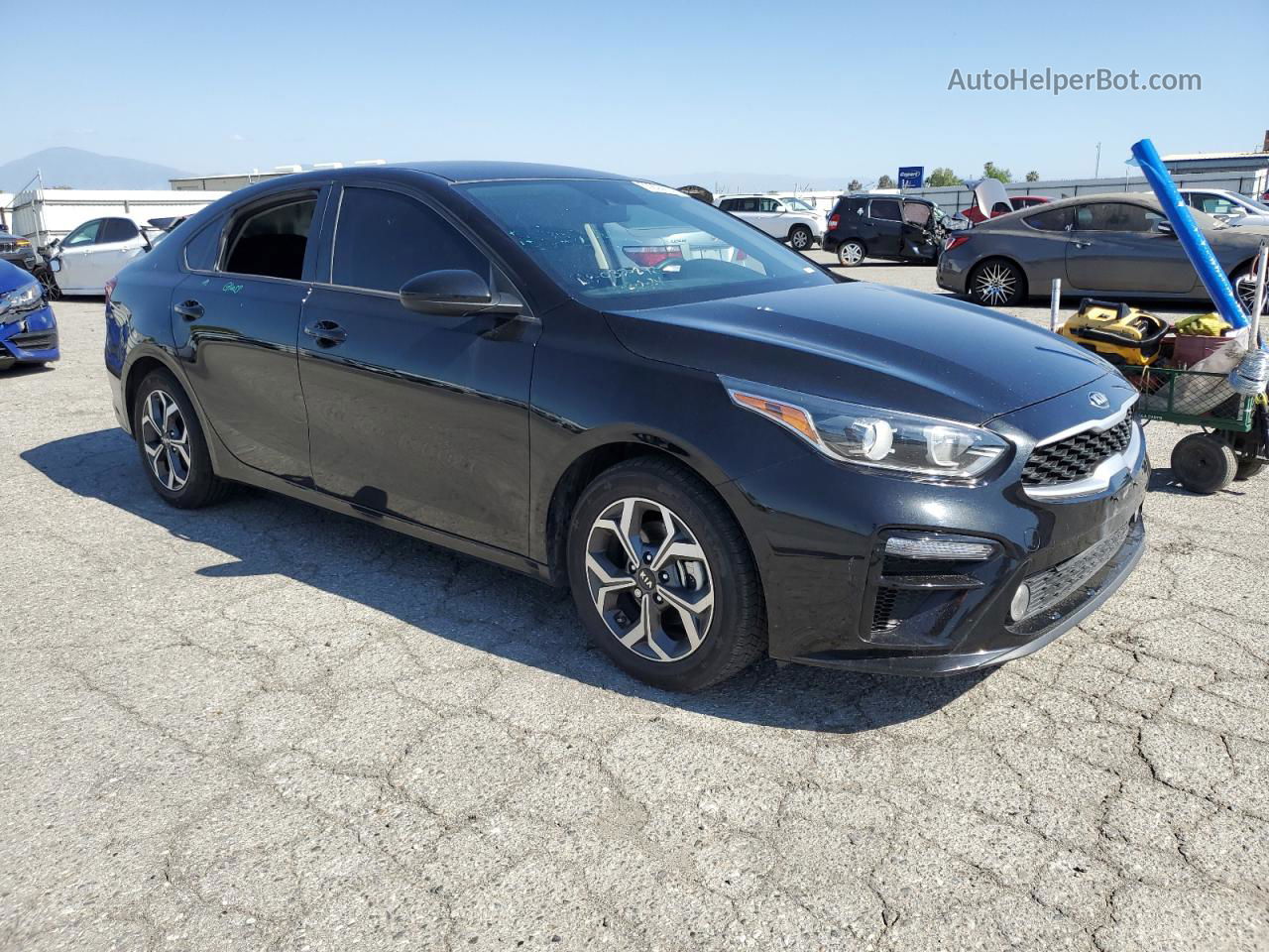 2020 Kia Forte Fe Black vin: 3KPF24ADXLE198305