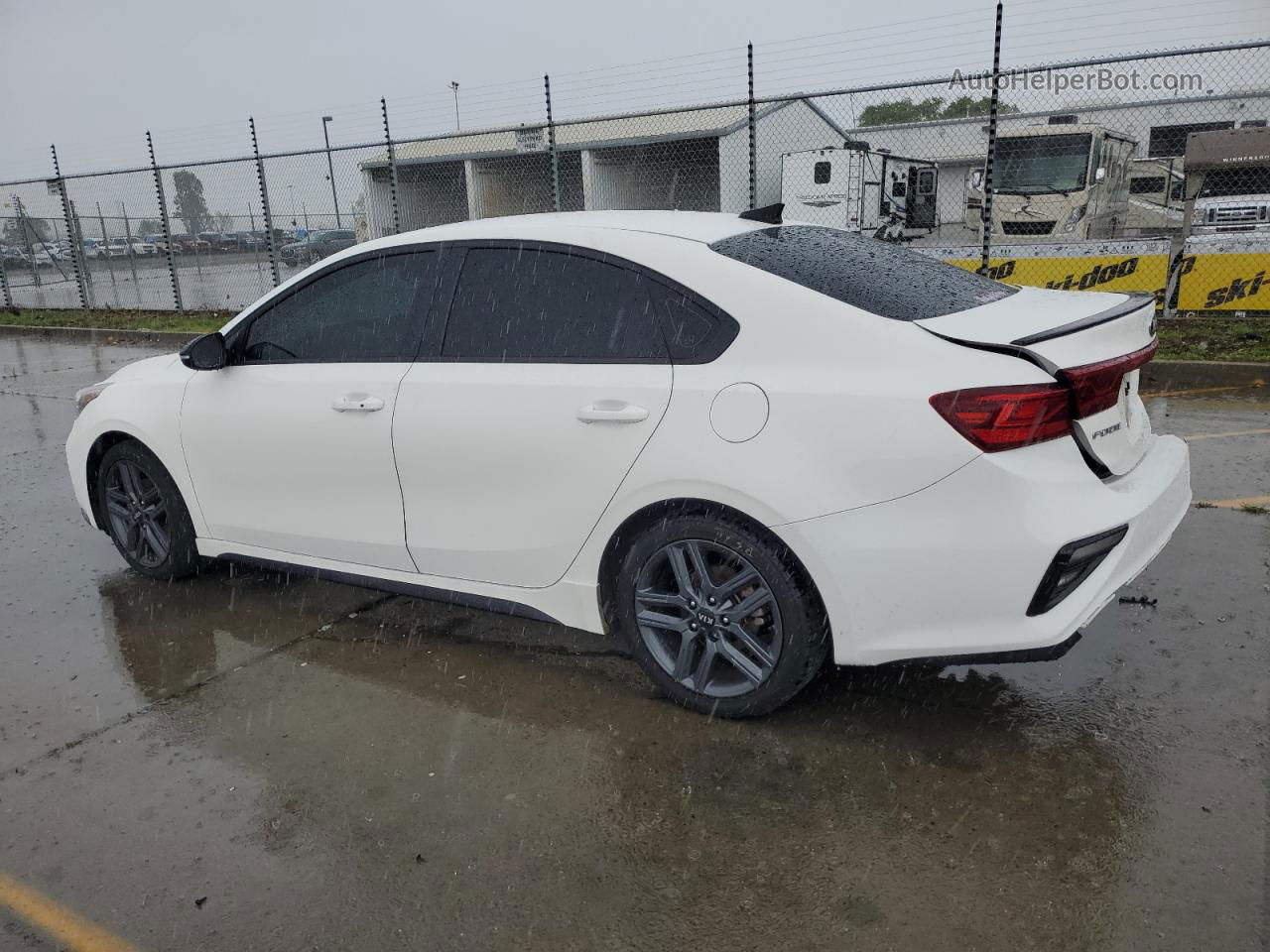 2020 Kia Forte Gt Line White vin: 3KPF34ADXLE250531