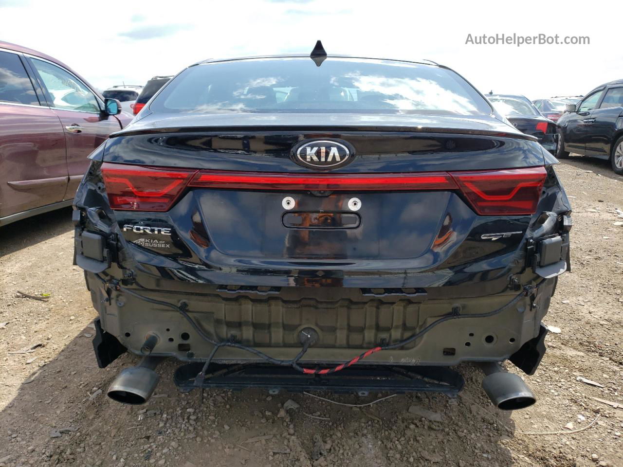 2020 Kia Forte Gt Black vin: 3KPF44AC5LE145786