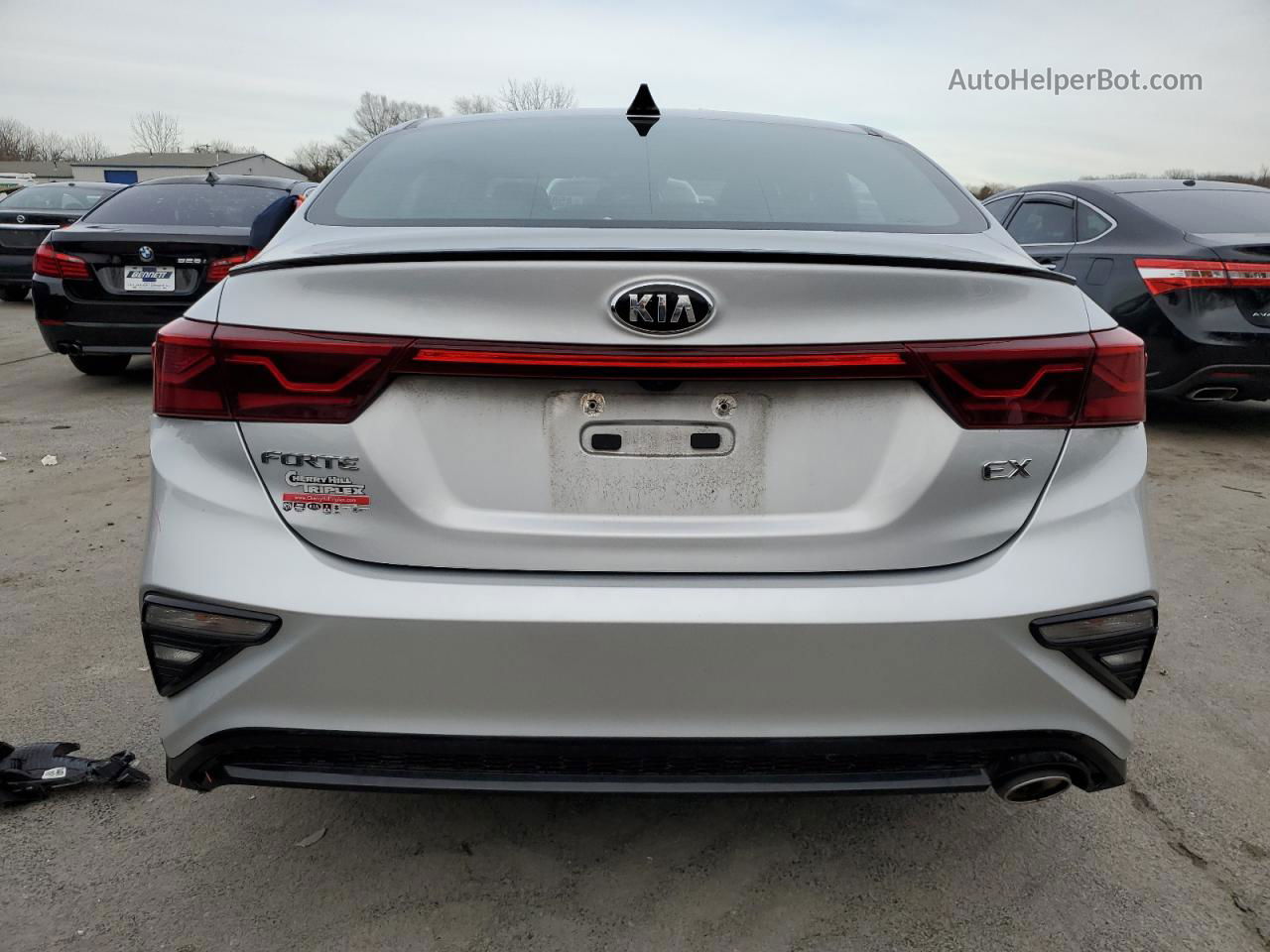 2020 Kia Forte Ex Silver vin: 3KPF54AD5LE208553