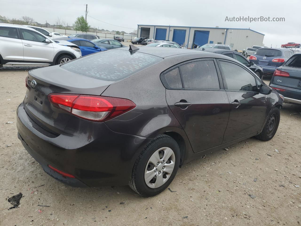 2017 Kia Forte Lx Brown vin: 3KPFK4A71HE013298