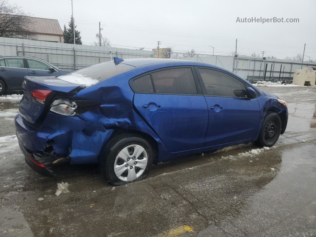 2017 Kia Forte Lx Blue vin: 3KPFK4A71HE054207