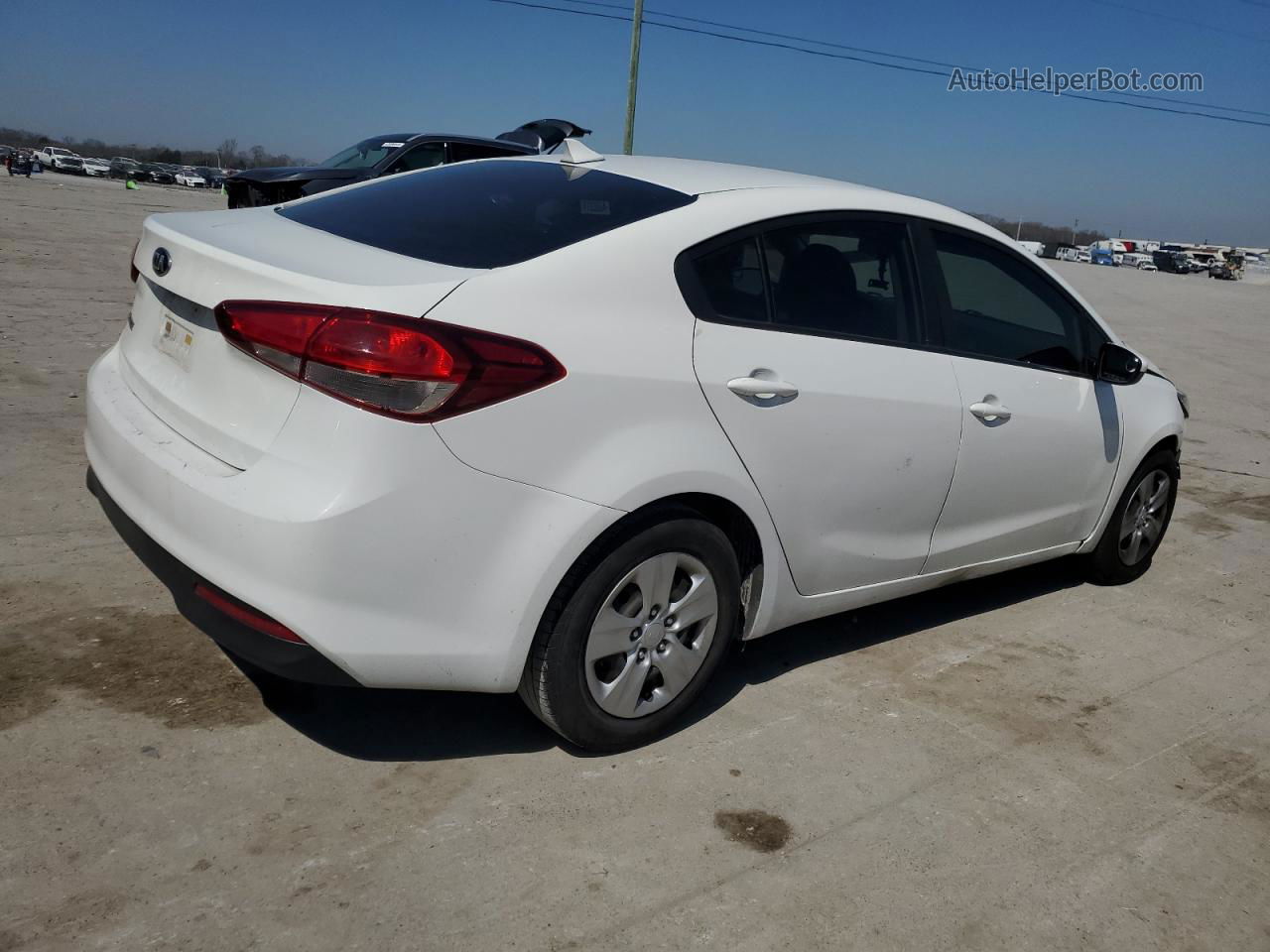 2017 Kia Forte Lx White vin: 3KPFK4A71HE081942