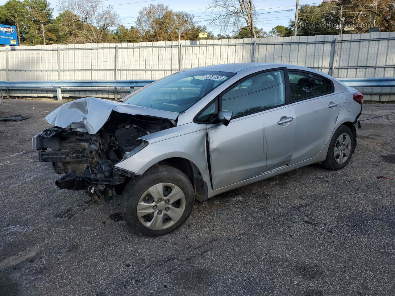 2017 Kia Forte Lx Silver vin: 3KPFK4A71HE138477