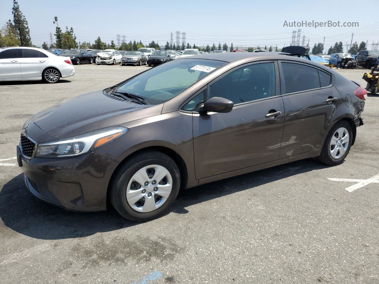 2017 Kia Forte Lx Brown vin: 3KPFK4A72HE035696