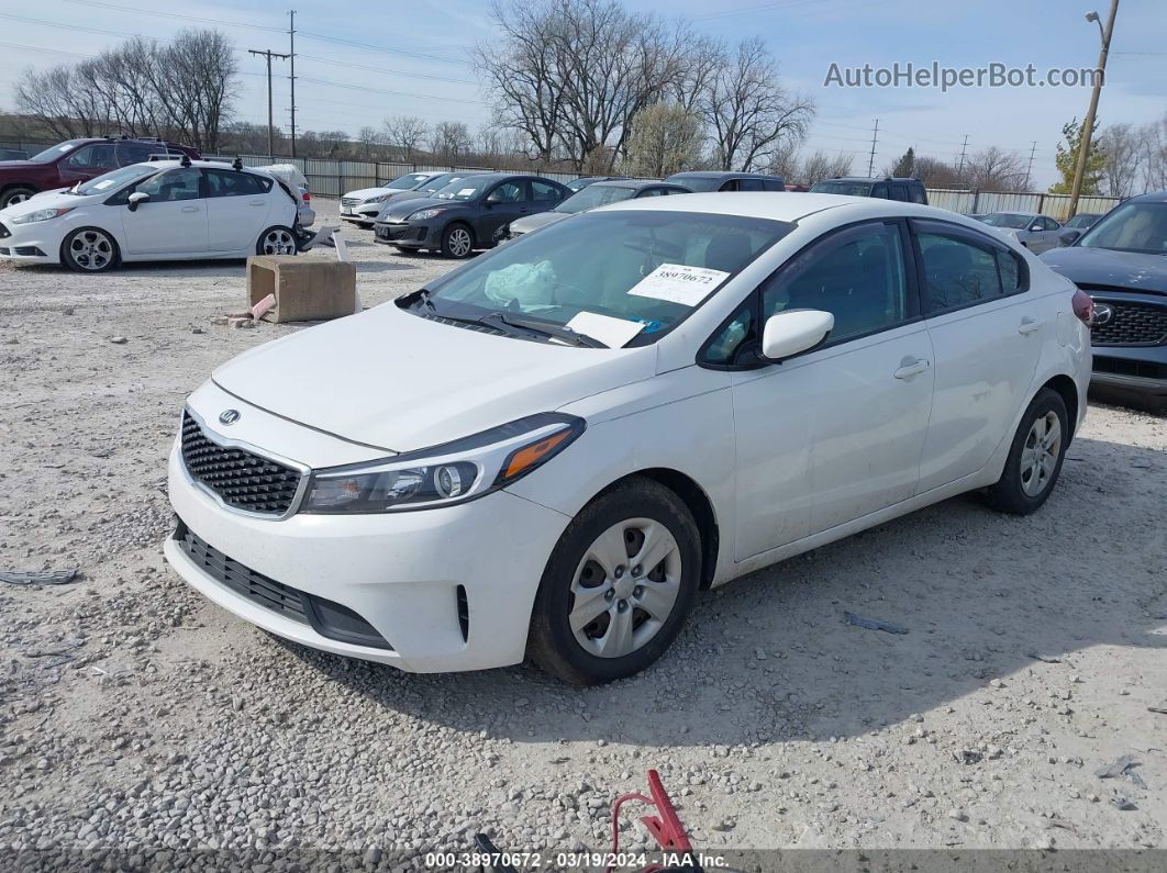 2017 Kia Forte Lx Белый vin: 3KPFK4A72HE063868