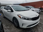 2017 Kia Forte Lx Белый vin: 3KPFK4A72HE078841