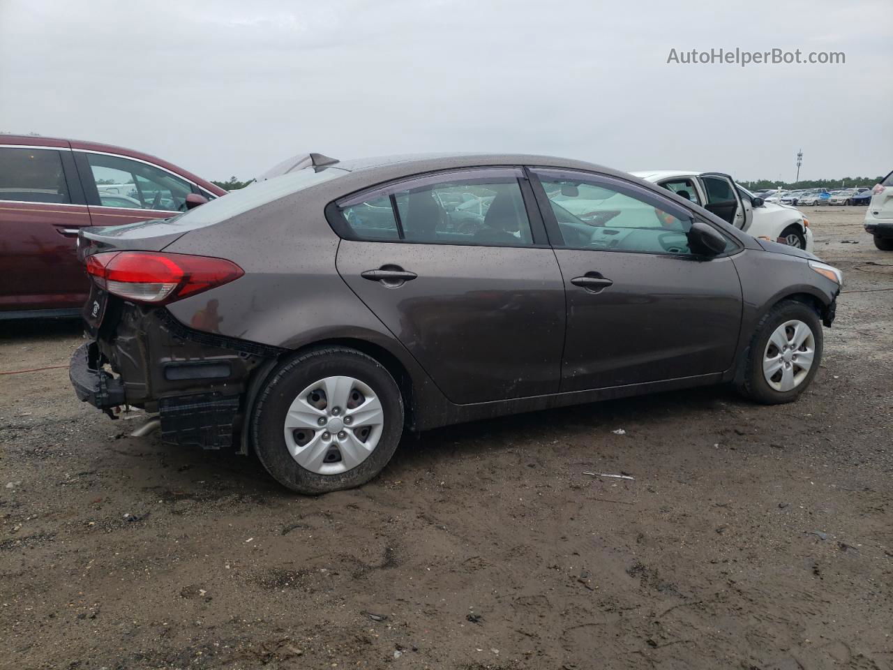 2017 Kia Forte Lx Brown vin: 3KPFK4A72HE152114