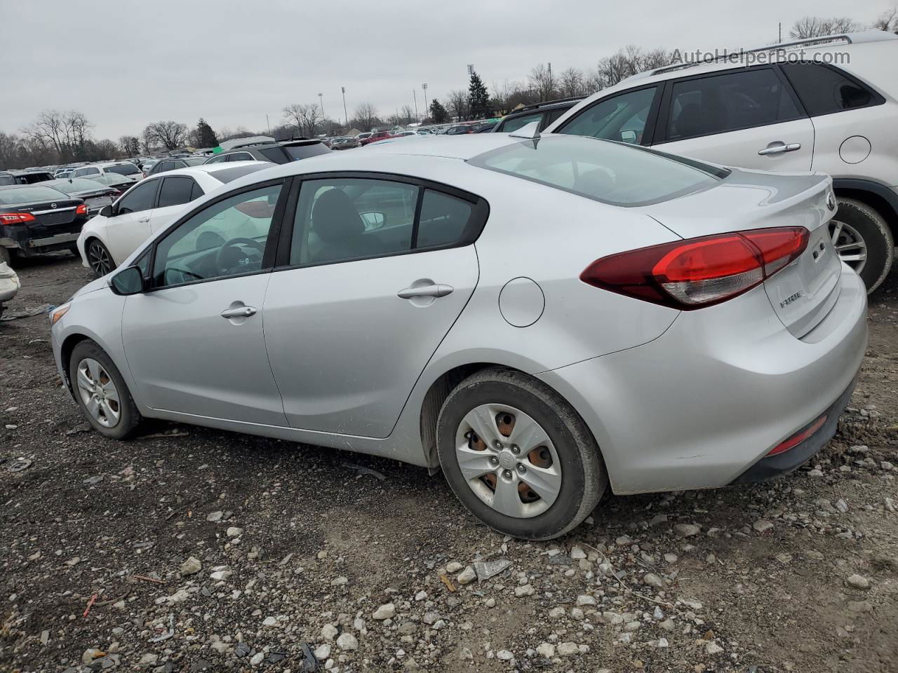 2018 Kia Forte Lx Silver vin: 3KPFK4A72JE169534