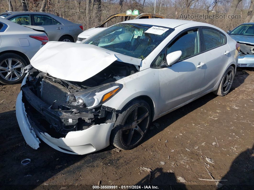 2018 Kia Forte Lx White vin: 3KPFK4A72JE247746