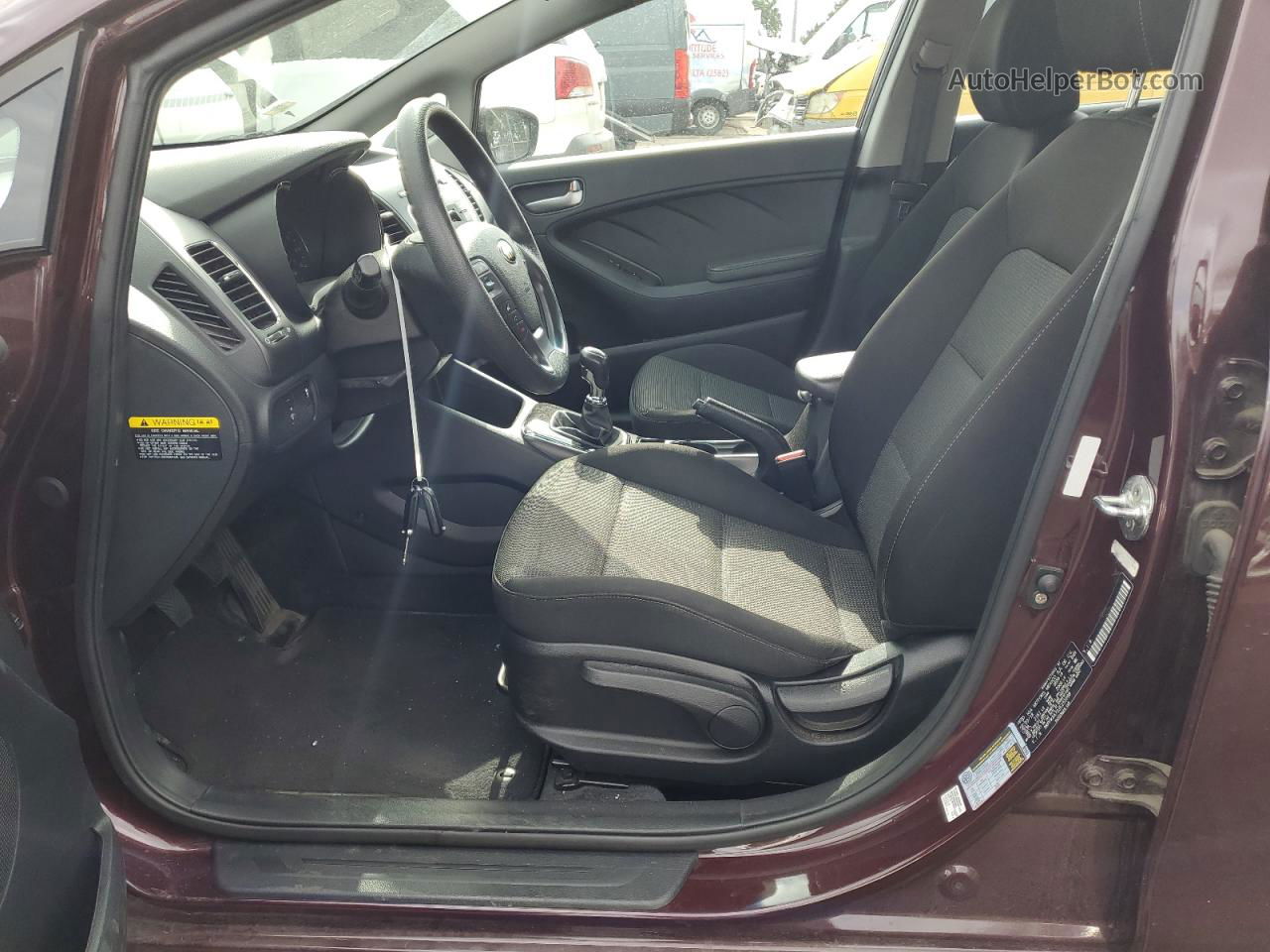 2018 Kia Forte Lx Maroon vin: 3KPFK4A72JE251098