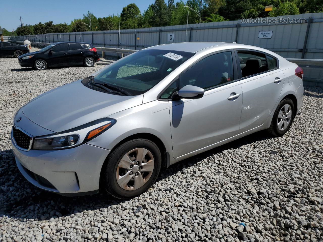 2018 Kia Forte Lx Silver vin: 3KPFK4A72JE273151