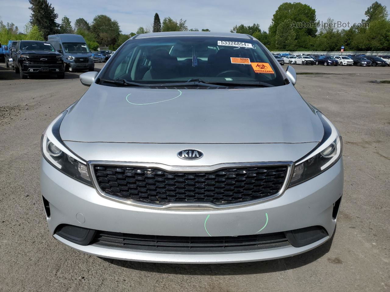 2017 Kia Forte Lx Silver vin: 3KPFK4A73HE118876