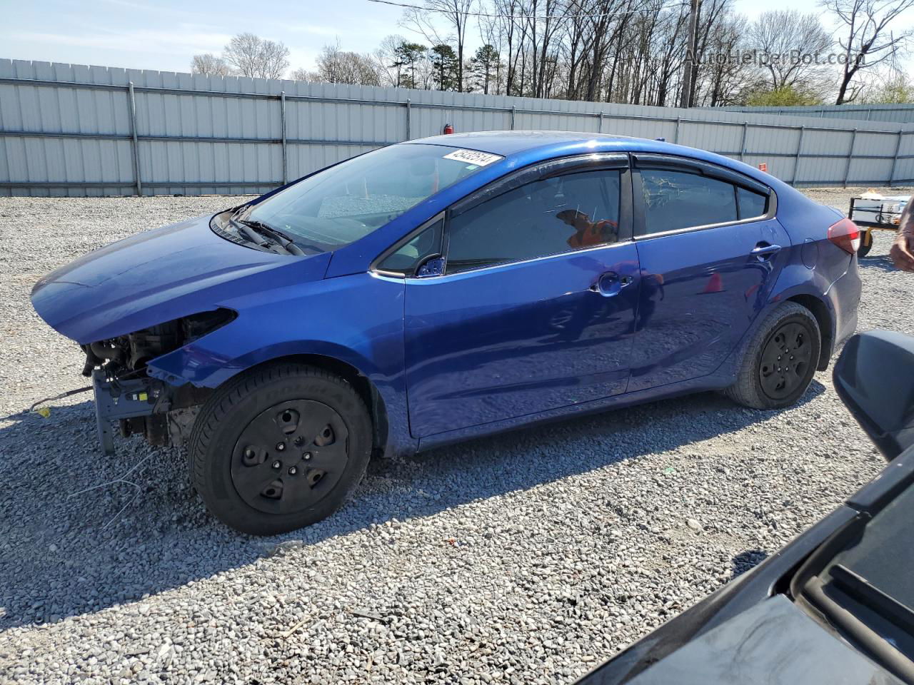 2017 Kia Forte Lx Синий vin: 3KPFK4A73HE143471