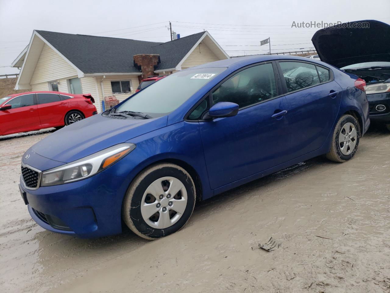 2018 Kia Forte Lx Blue vin: 3KPFK4A73JE246413