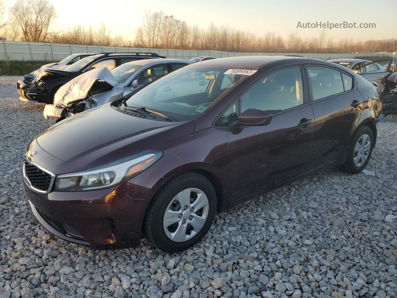 2018 Kia Forte Lx Burgundy vin: 3KPFK4A73JE268041