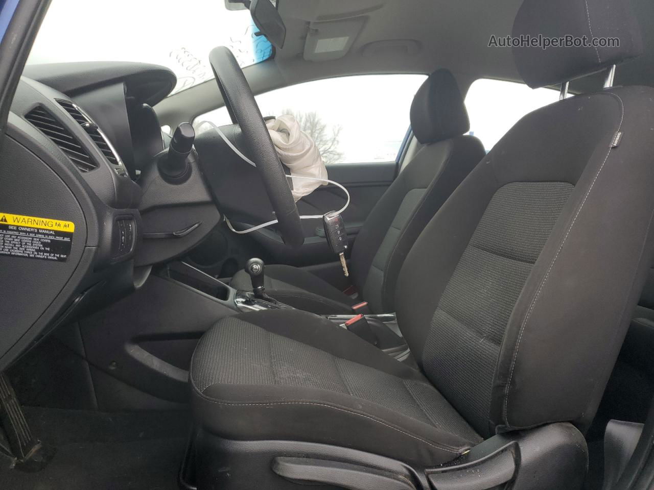 2018 Kia Forte Lx Синий vin: 3KPFK4A73JE283333